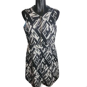DR Collection Black and White Sleeveless Abstract A-line Dress Size 14